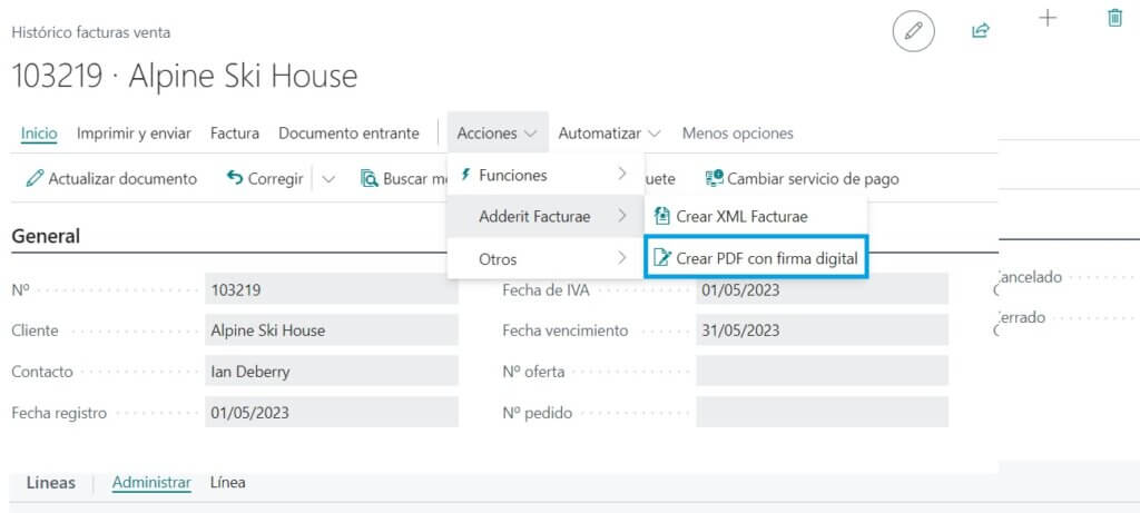 Desde la ficha se puede realizar la generación y descarga de un fichero siguiendo estos pasos: 1. Pulsar “Crear PDF con firma digital” desde una factura o abono de venta: